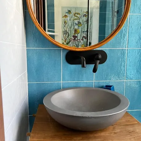 Casina Lambis Guest house