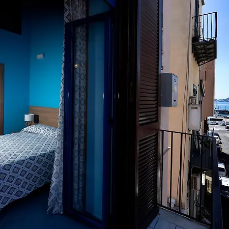 Casina Lambis * Pozzuoli